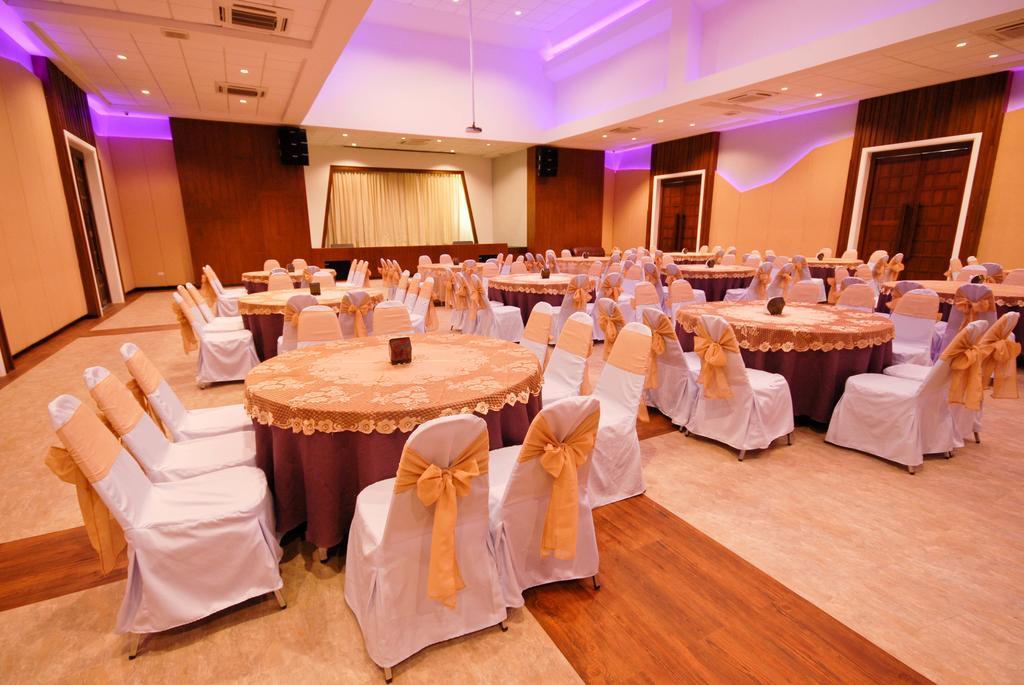 Phufa Waree Chiangrai Resort - Sha Extra Plus Chiang Rai Exterior photo